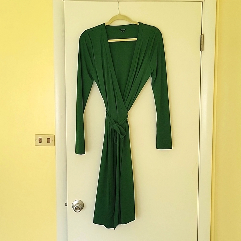 Ann Taylor Green Wrap Dress
